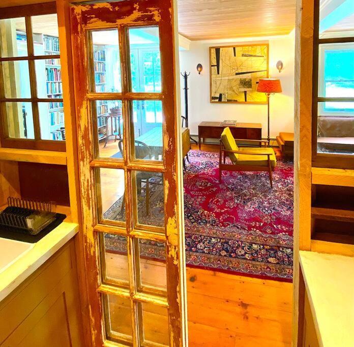 The Farmhouse Suite At Barn & Bike Red Hook Экстерьер фото